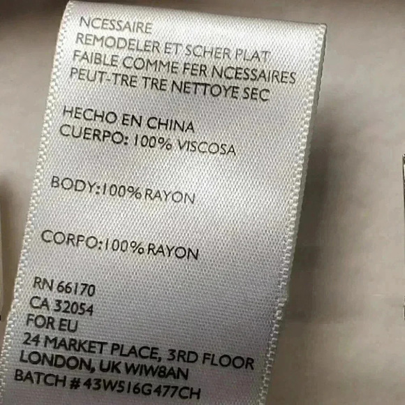 Urban Outfitters Ecoté Cream Pom Pom Trim V Neck Flowy Boho Romper Size XS - Picture 7 of 10